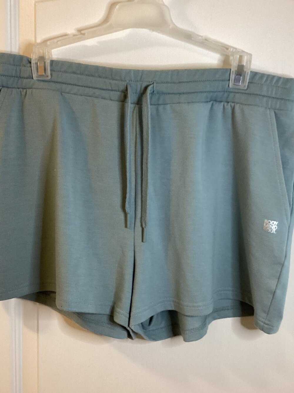 La Vie En Rose Woman's Body Mind Soul Active French Terry Lounge Shorts Size L